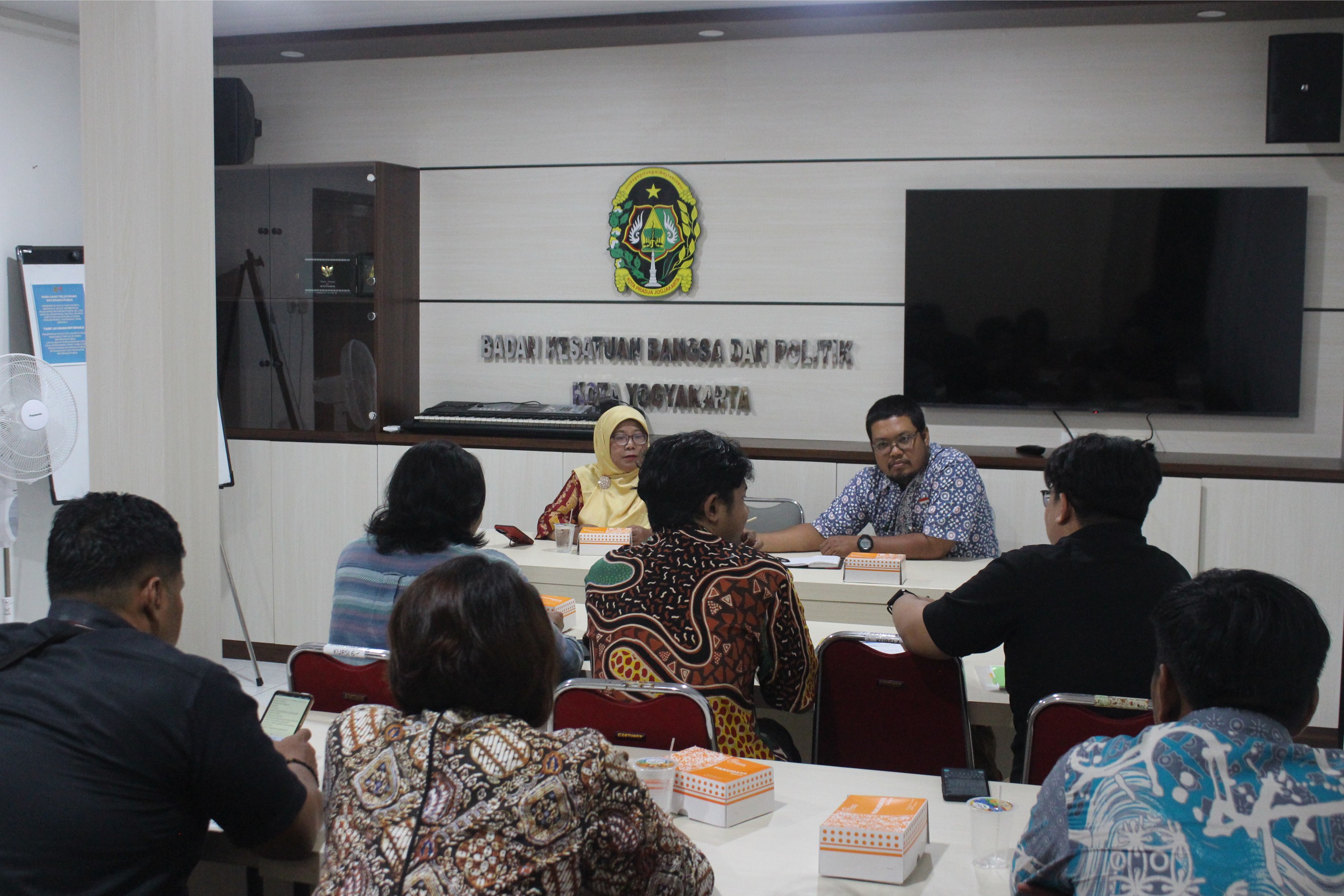 F-SEMESTA DAN HMI YOGYAKARTA MELAKUKAN AUDIENSI SILATURAHMI KE BAKESBANGPOL KOTA YOGYAKARTA